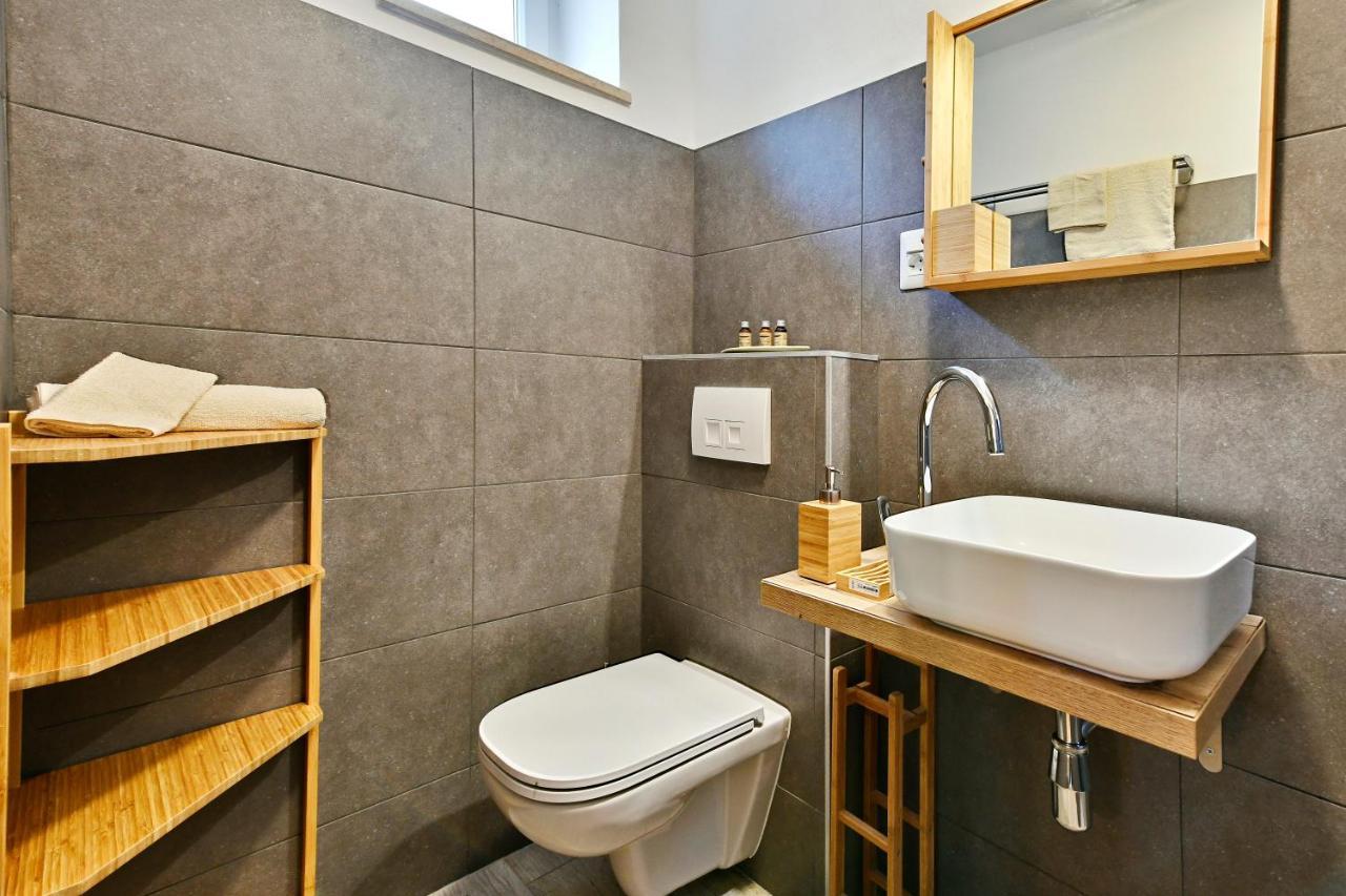 Pikarin Rooms B&B Vrsar Ngoại thất bức ảnh