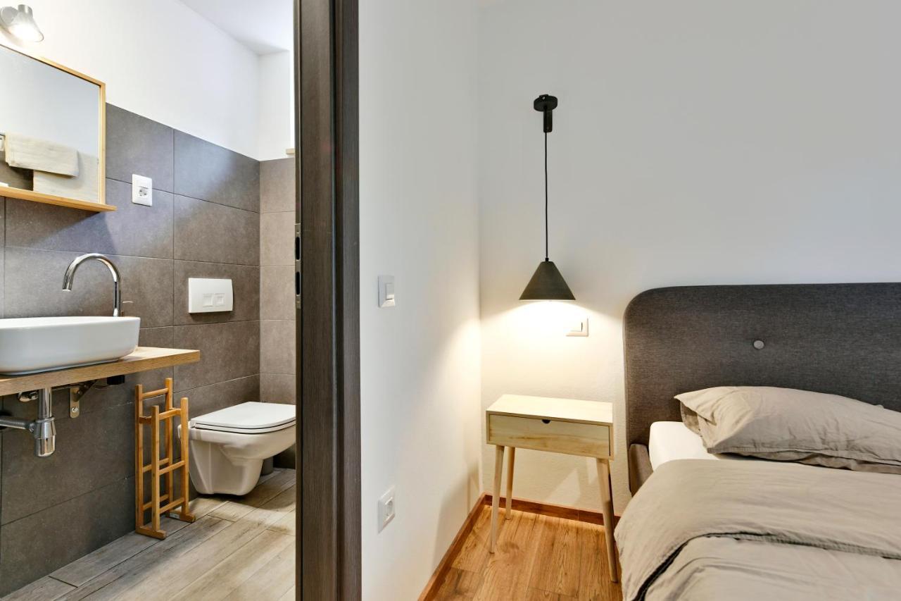 Pikarin Rooms B&B Vrsar Ngoại thất bức ảnh